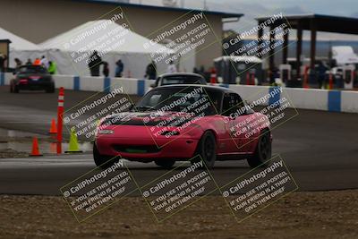 media/Nov-16-2025-CalClub SCCA (Sun) [[2975c16dfc]]/Group 4/Turn 1/